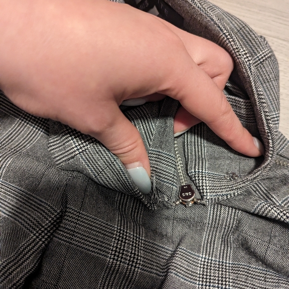 Dynamite - Grey Pants - Small - Picture 4 of 5